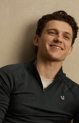 TOM HOLLAND 🥵